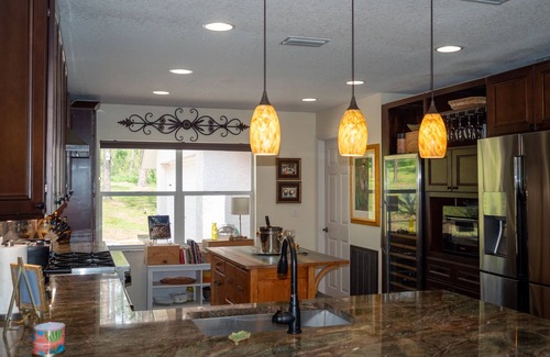 Dade City House | Tranquil Lakeview Retreat with Saltwater Pool Oasis