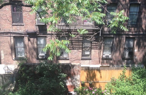 Midtown West Apartment | Elegant 1 Bedroom Apartment Near Times Square & Broadway