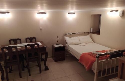 Trifylia Apartment | Cozy Stone House: Pet & Child Friendly Retreat Awaits