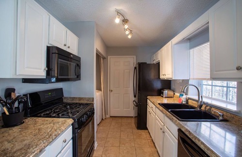 Peachtree City House | Cozy Retreat in Peachtree City, Minutes from Atlanta