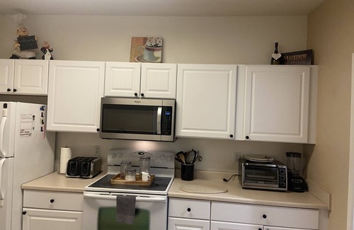Central Scottsdale Condo | Prime Scottsdale Location with Pool and Spa Amenities