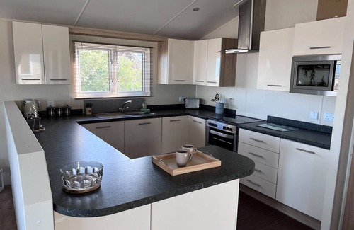 Crimdon Cabin | Coastal Lodge with Pool & Spa - Guest Rated 9.4/10