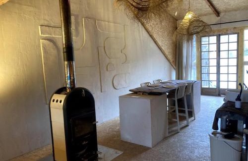 Entraunes Ski Chalet | Beautiful Loft in old Barn