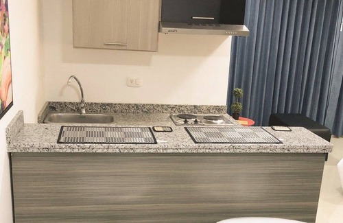El Prado House | Cozy Loft with Kitchenette and Scenic View for Families