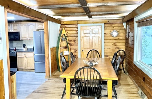 Johnsburg Cabin | Enchanting Log Cabin Near Adirondacks' Natural Wonders