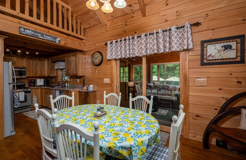 Turkey City Cabin | Serene Log Cabin Retreat with Hot Tub on 17 Acres