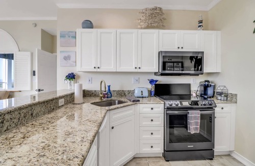 Fort Myers Beach Condo | Experience Lovers Key Resort Penthouse with Ocean View & Spa