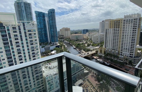 Riverwalk Fort Lauderdale Condo | Elegant High Rise 2BR Downtown with Pool & Spa Amenities