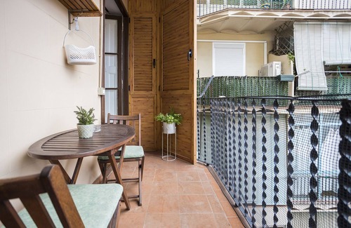 L'Antiga Esquerra de l'Eixample Apartment | Elegantly Designed Apartment in Central Location, 10/10 Rating