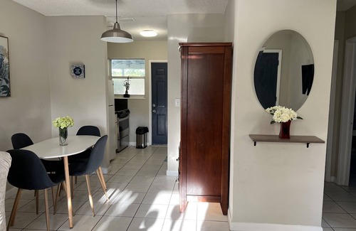 Miami Gardens Villa | Charming Miami Villa with Kitchen, Steps from Hard Rock Stadium