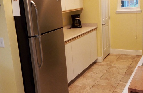 Kimberling City Condo | Modern Condo Retreat with Pool on Table Rock Lake - 9.8/10