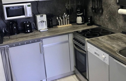 Altenau Apartment | Modern Owl's Nest in Harz - Guest Rated 9.8, Pet Friendly