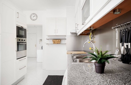 Olhao Apartment | Modern Apartment in Olhão, Algarve - Rated 9.6/10 & Pet Friendly