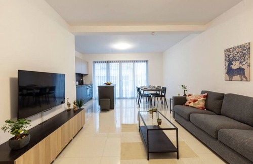 Msida Apartment | Modern 2BR Apartment in Central Location with Ocean View