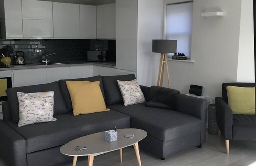 Newquay Apartment | Modern Seaview Apartment in Watergate Bay - Guest Rated 10/10