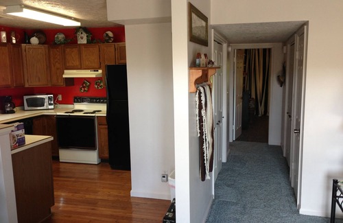 Lake Toxaway Condo | Scenic Mountain Retreat with Pool and Lake Views