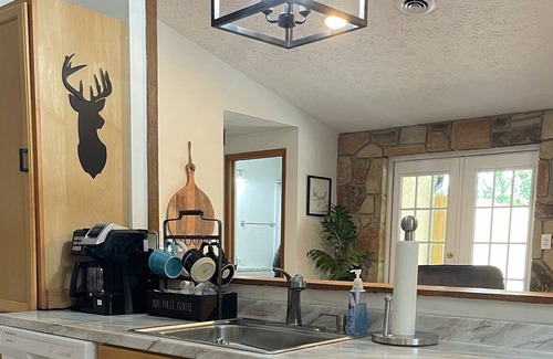 Caton Cottage | Picturesque Mountain Cottage with Spectacular Views