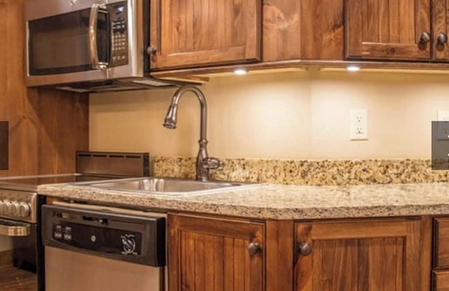 Gatlinburg Resort | Experience Breathtaking Mountain Views Near Gatlinburg