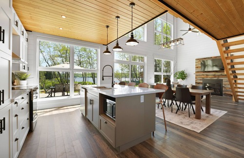 McMurrich/Monteith Cottage | Idyllic Muskoka Cottage Lakehouse with Pool and Ocean View