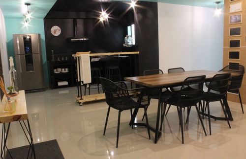 Benito Juarez Apartment | Modern Urban Apartment: Fully-Equipped for Your Getaway