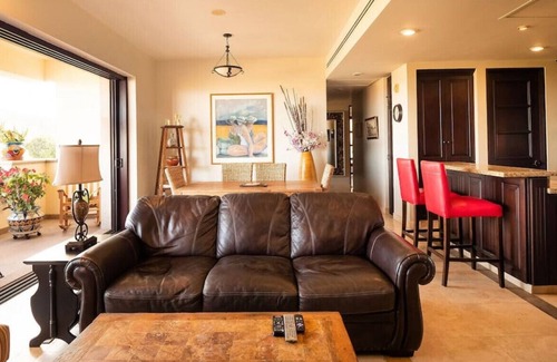 Queretaro Apartment | Comfortable 3 BR Condo in San Jose with Family Amenities