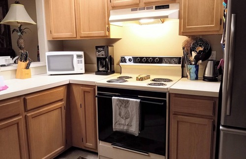Crown Pointe Condo | BEAUTIFUL NAPLES GETAWAY - PEACEFUL & QUIET