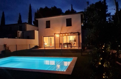 Trans-en-Provence Villa | Elegant Villa with Oceanfront Pool and Intex Jacuzzi
