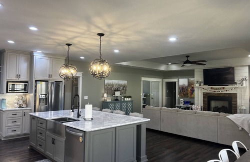 Bristol House | Charming Home Near Bristol Motor Speedway with Pool & Spa