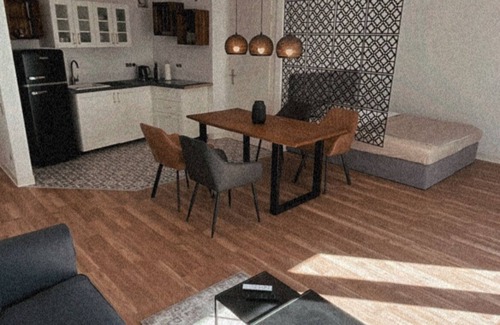 Suedvorstadt Apartment | New Studio in Lively Area with Top Amenities & 10/10 Rating