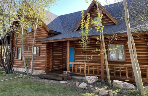 Garden City Cabin | Renovated Cabin with Lake Views Near Bear Lake - 9.8/10 Rated
