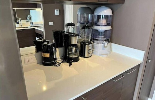 Concon Apartment | Serene Ocean View Apartment with Pool and Spa Amenities
