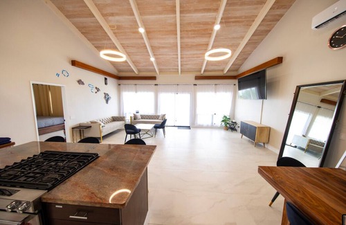 Kailua-Kona House | Oceanview Home with Private Pool & Spa - Guest Rated 10/10