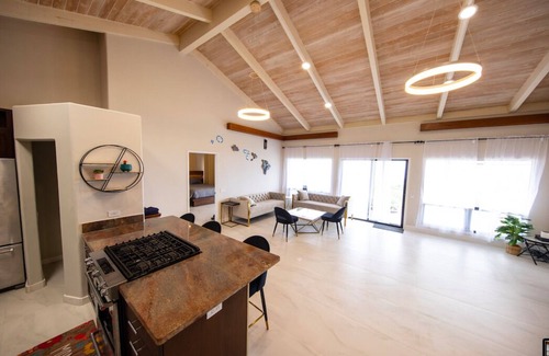 Kailua-Kona House | Oceanview Home with Private Pool & Spa - Guest Rated 10/10