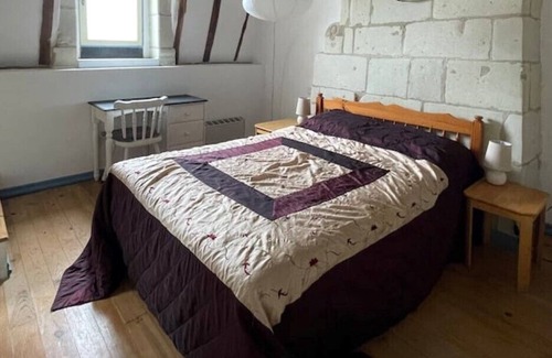 Le Puy-Notre-Dame House | Idyllic Old Winery & Gardens Near Saumur - 10/10 Rated