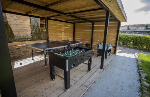 Spa House | Modernized Farmhouse with Ocean Views and Spa Amenities