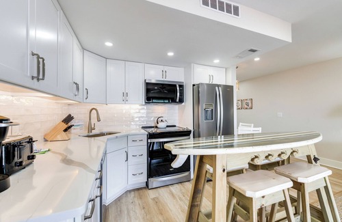 Sanibel Condo | Beachfront Bliss at Ocean's Reach - Unforgettable Views!