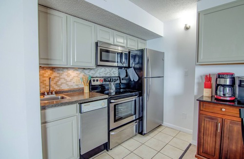 Myrtle Beach Hotel | Inviting One Bedroom Suite with On-Site Rental Privileges
