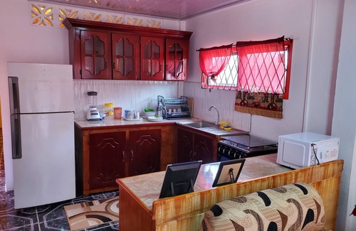 Georgetown Apartment | Cozy One Bedroom Apartment with Ocean View & Spa Amenities