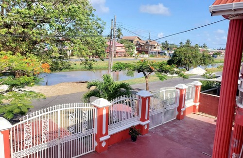Georgetown Apartment | Cozy One Bedroom Apartment with Ocean View & Spa Amenities