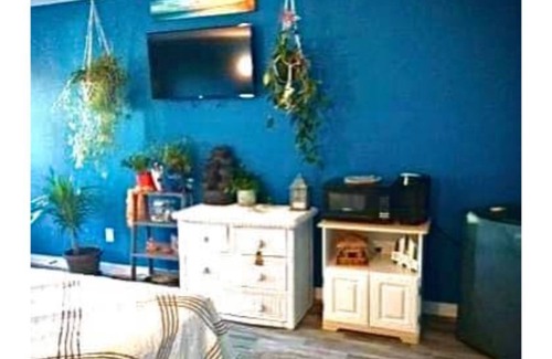 Brook Park House | Scenic Country Retreat with Pool and Pet-Friendly Amenities