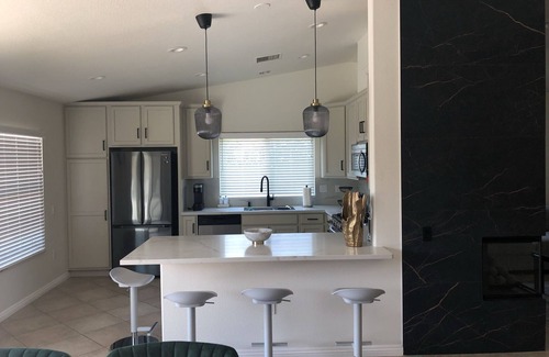 Racquet Club South House | Top-Rated Palm Springs House with Pool and Jacuzzi Escape