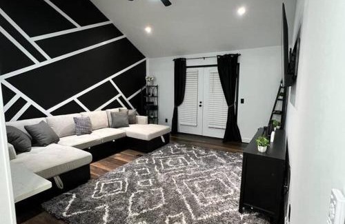 Auburn Apartment | Idyllic Retreat Near AU: Rated 10/10, Family-Friendly Stay