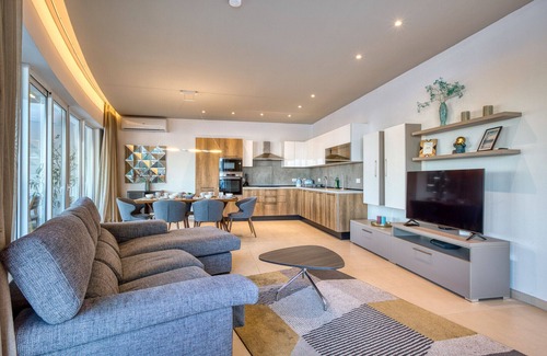 Tal-Ibrag Apartment | Beautiful Penthouse with pool and terrace