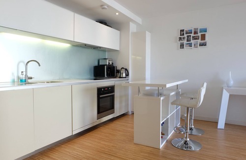 Clapham Apartment | Modern Flat in Prime Location - Guest Rated 10/10