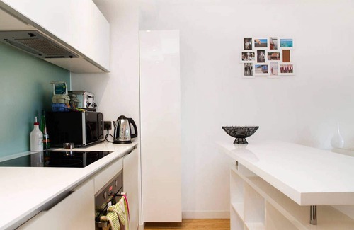 Clapham Apartment | Modern Flat in Prime Location - Guest Rated 10/10