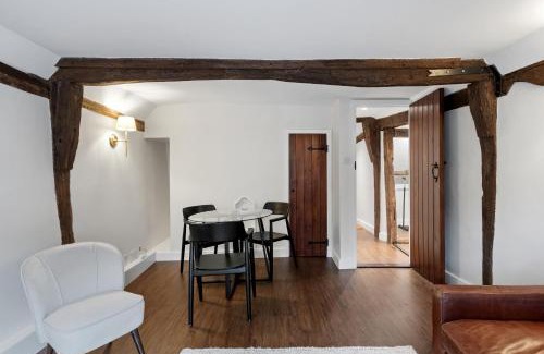 Braintree Apartment | Historic Elegance: Family-Friendly Period Property Awaits