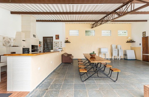Santa Isabel House | Vibrant Destination for Daytime Fun and Celebration