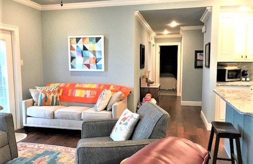 Lakeland Condo | Idyllic Poolside Condo with Breathtaking Lake Views