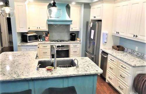 Lakeland Condo | Idyllic Poolside Condo with Breathtaking Lake Views