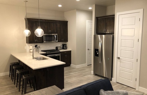 Ivins House | Inviting Poolside Townhome at Ocotillo Springs, Santa Clara